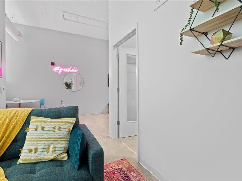 Cozysuites Roomy 1Br, Downtown Pittsburgh Bagian luar foto