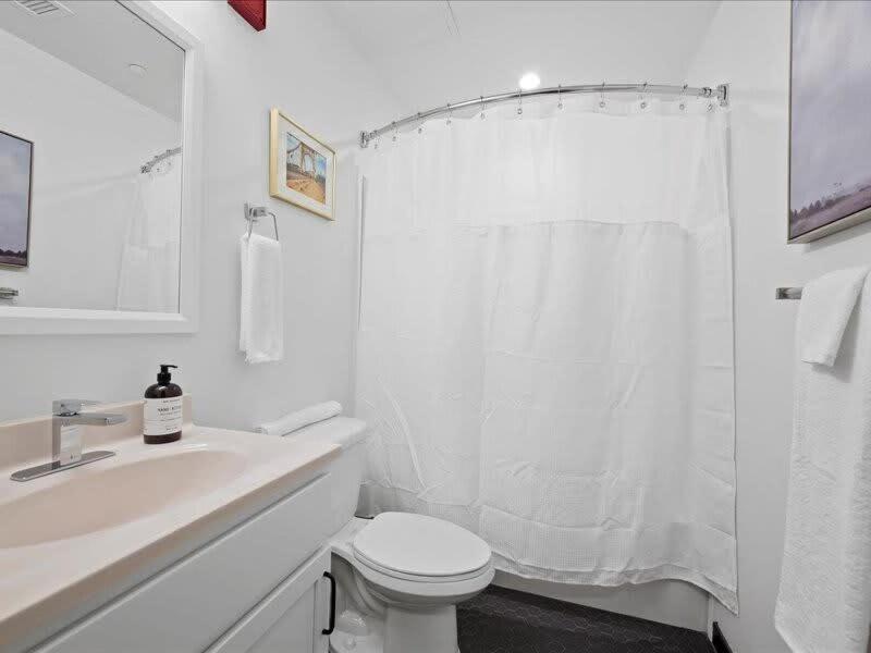 Cozysuites Roomy 1Br, Downtown Pittsburgh Bagian luar foto